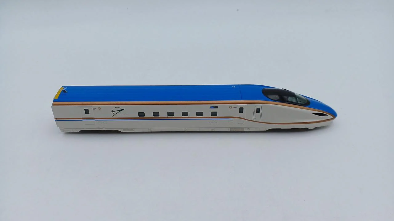 KATO Hokuriku Shinkansen Commemorative N Gauge - Image 13