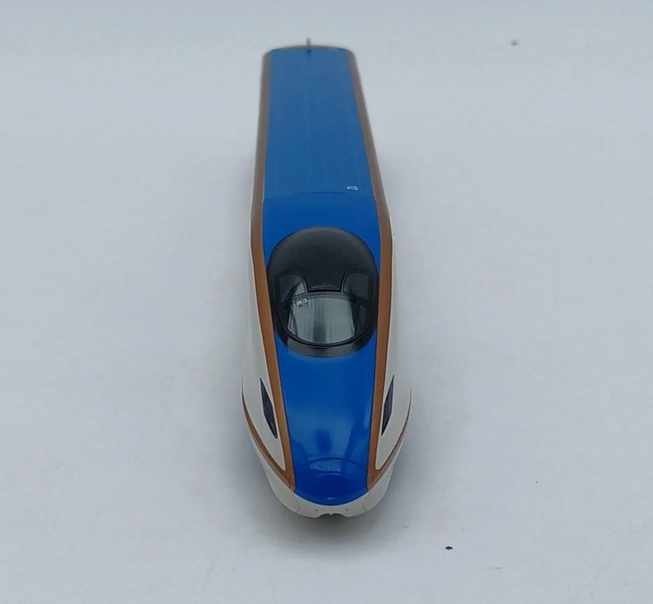 KATO Hokuriku Shinkansen Commemorative N Gauge - Image 15