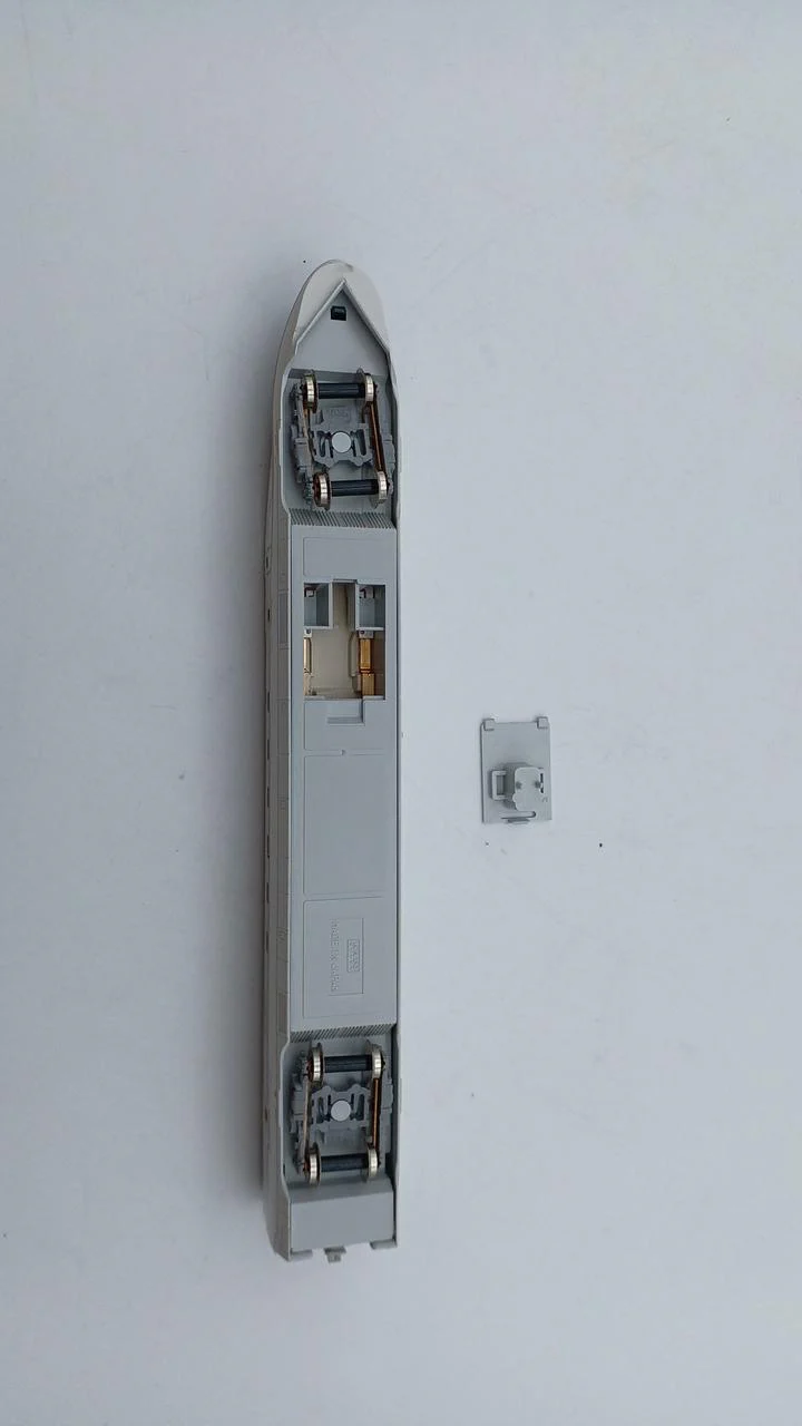 KATO Hokuriku Shinkansen Commemorative N Gauge - Image 18