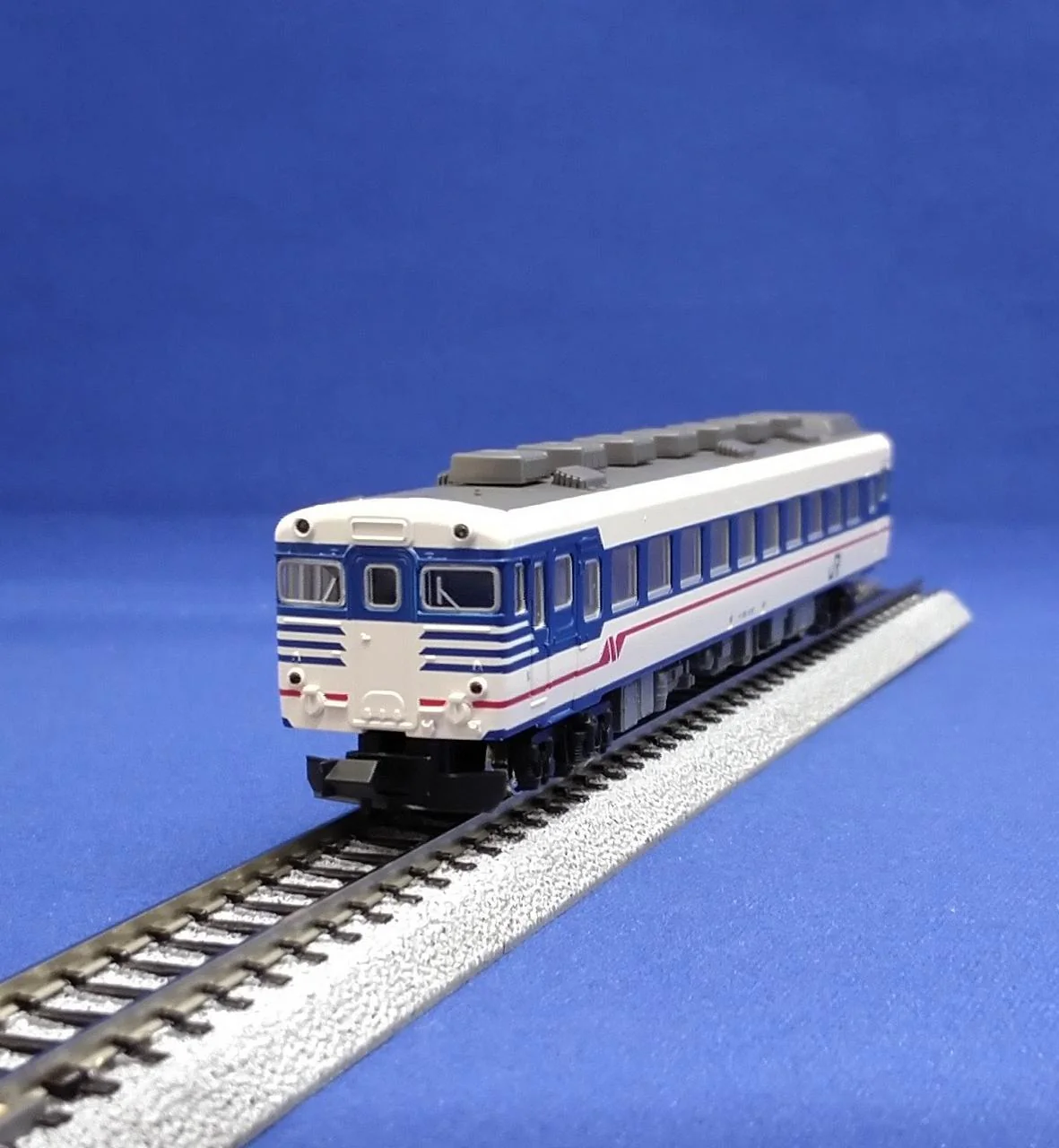 KATO KiHa 58 Series Niigata Color 3-Car Set 10-357