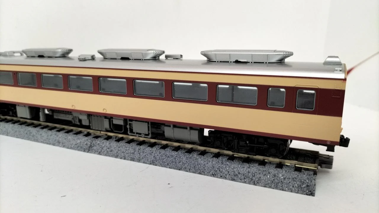 KATO KiHa 80 HO M Car - Image 4