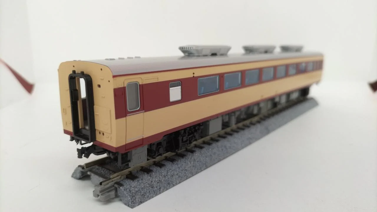 KATO KiHa 80 HO M Car