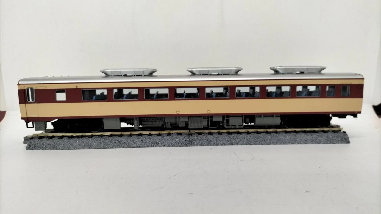 KATO KiHa 80 HO M Car - Image 3