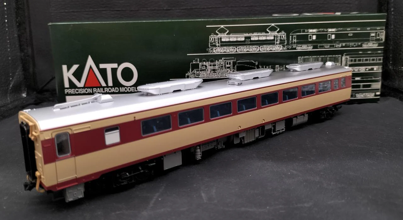 KATO KiHa 80 M 1-611