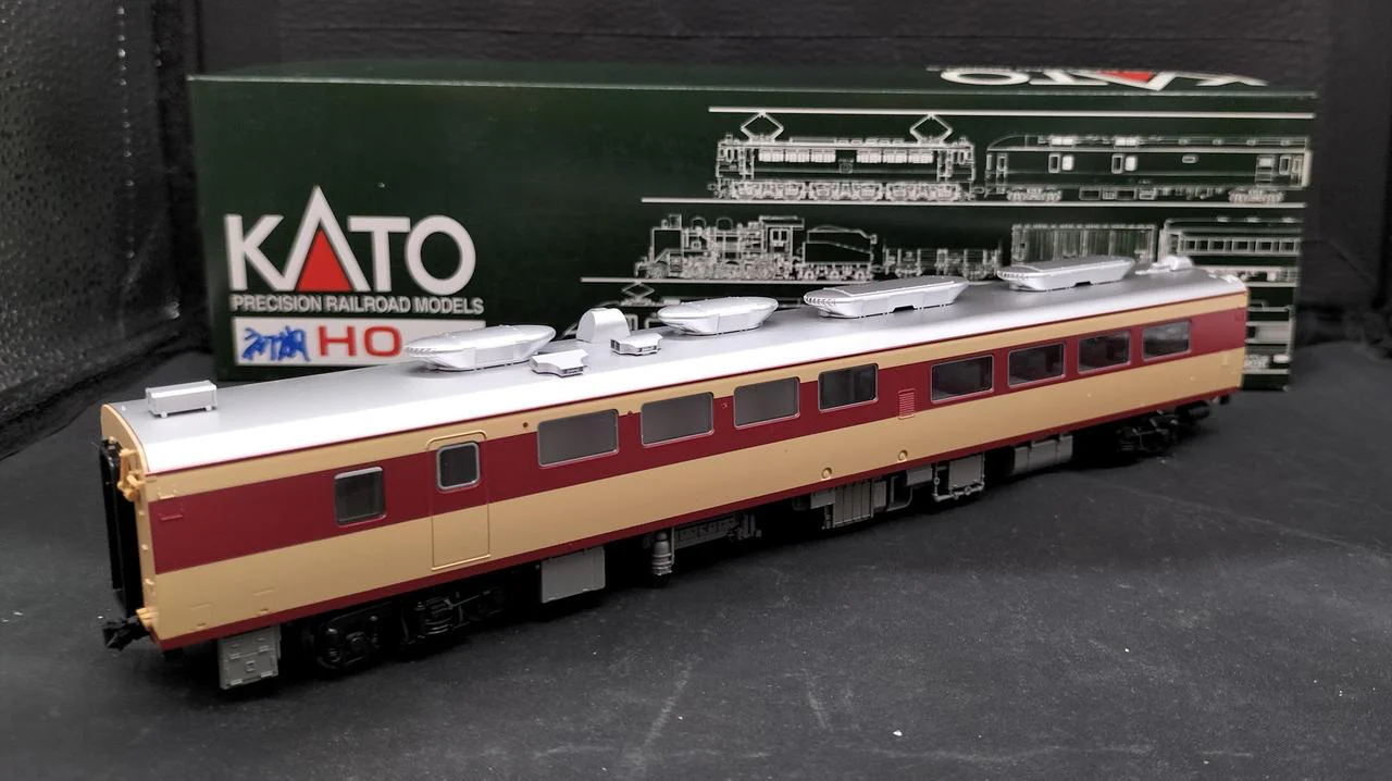 KATO KiHa 80 Series Kishi 80 1-610