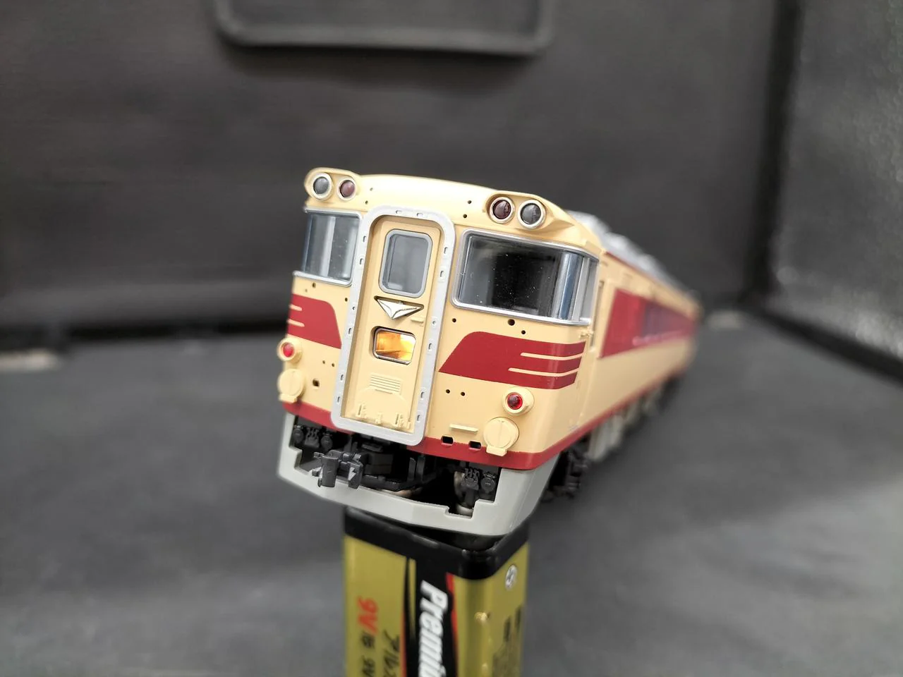 KATO KiHa 82 1-607 - Image 3