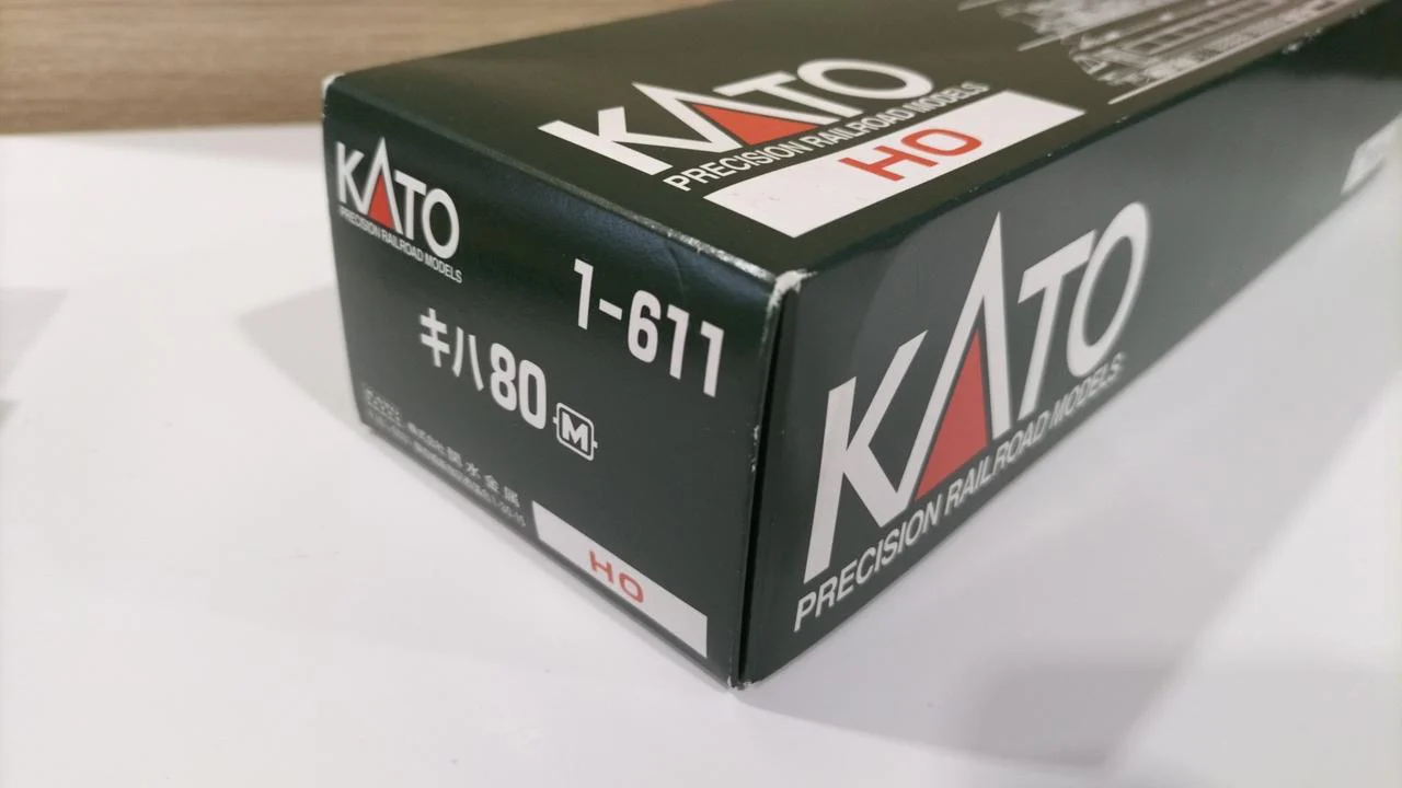 KATO KiHa 82 (Lead Car) 1-607-1 (No Box) - Image 7