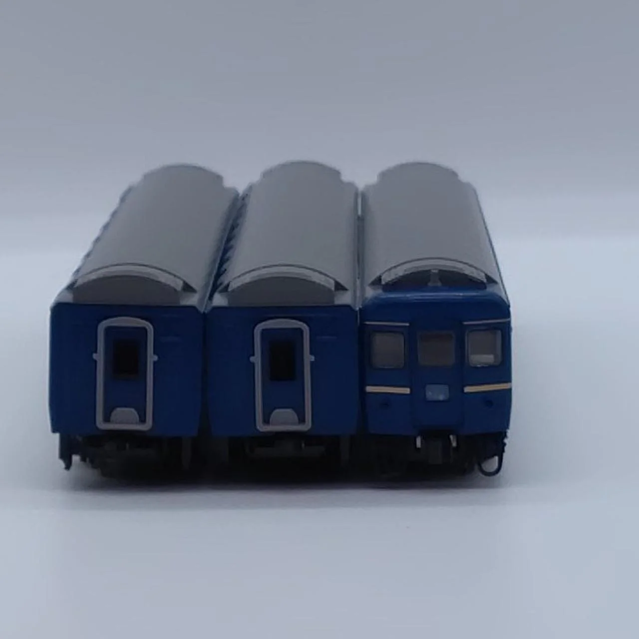 KATO N Gauge 1-150 Series 24 Sleeper Limited Express Hokutosei 6-Car Expansion Set - Image 9