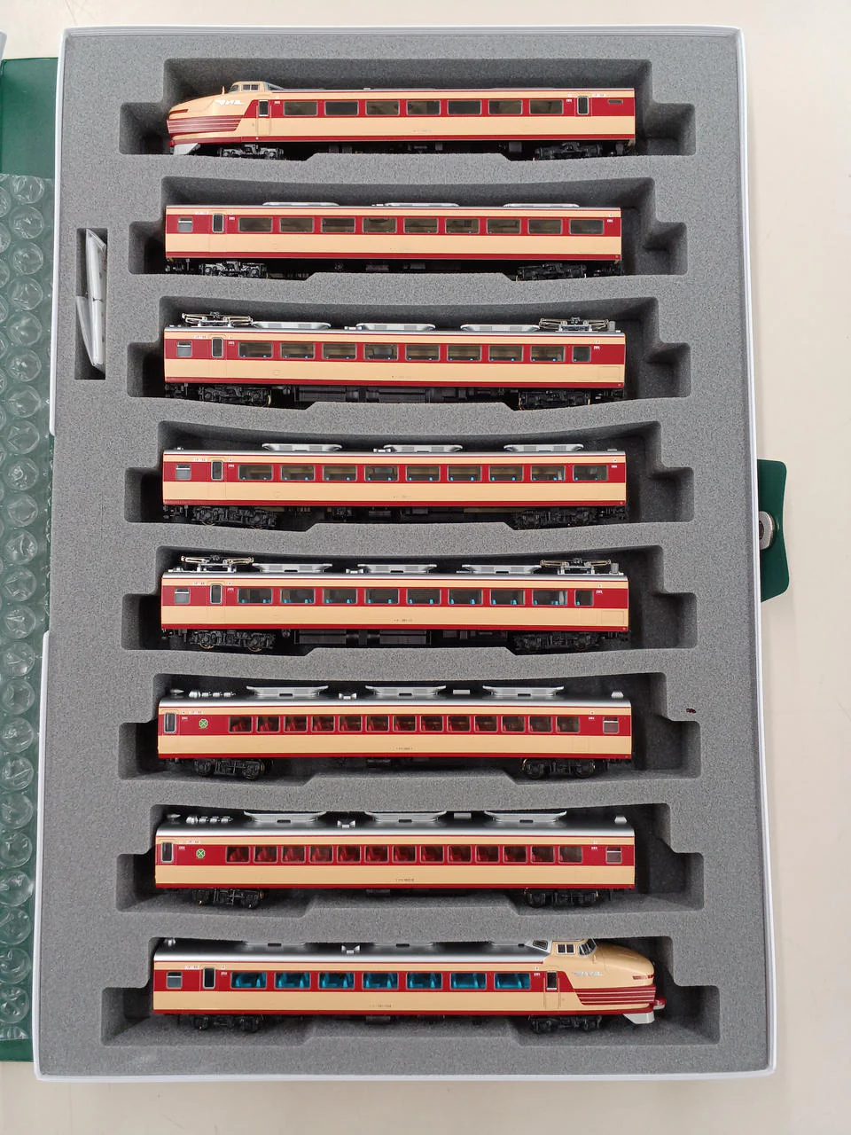 KATO N Gauge 10-1149 181 Series - Image 2