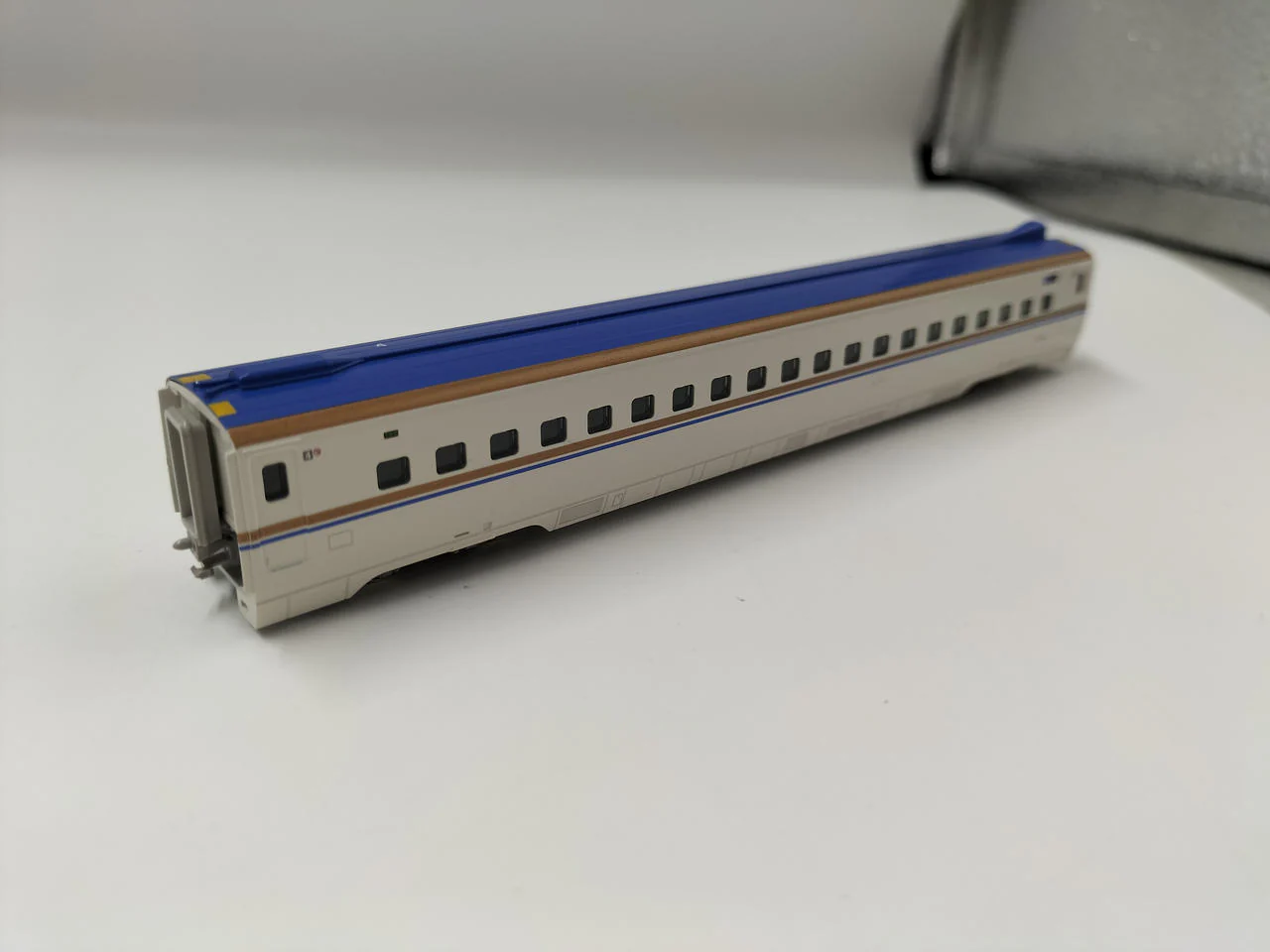 KATO N Gauge 10-1263 W7 Series Hokuriku Shinkansen Hakutaka Add-on - Image 10