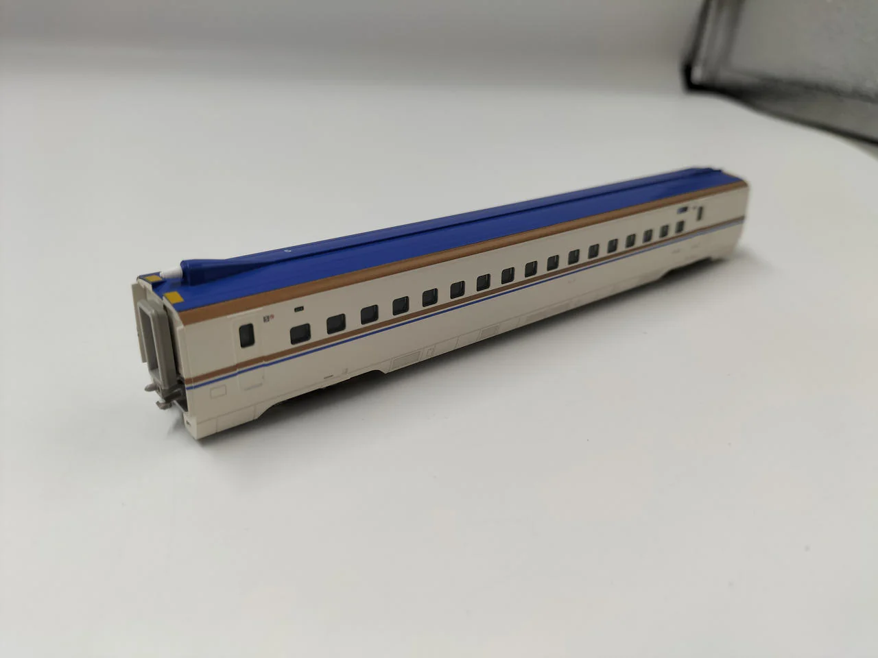 KATO N Gauge 10-1263 W7 Series Hokuriku Shinkansen Hakutaka Add-on - Image 13