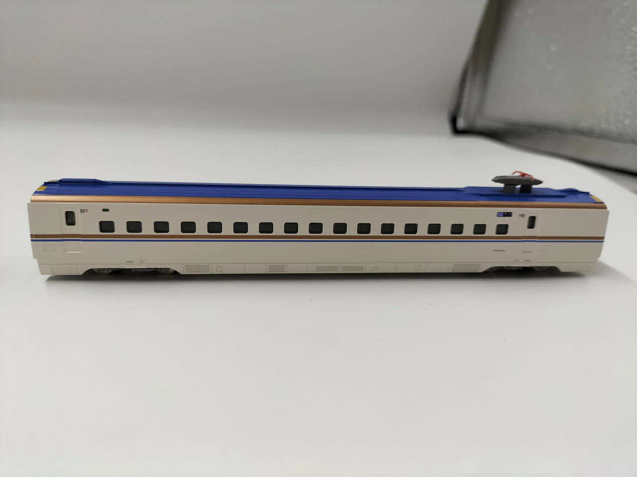 KATO N Gauge 10-1263 W7 Series Hokuriku Shinkansen Hakutaka Add-on - Image 8