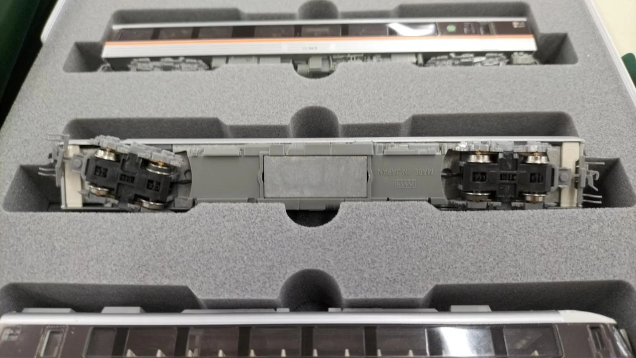 KATO N Gauge 10-1404/5 KiHa 85 Series Hida Nanki Basic Add-on - Image 8