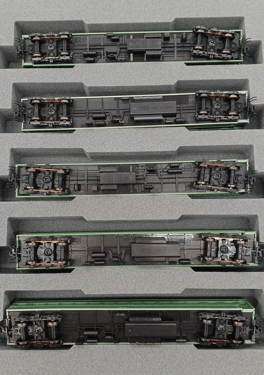 KATO N Gauge 10-234, 10-235 Limited Express Hato Aodaisho - Image 12