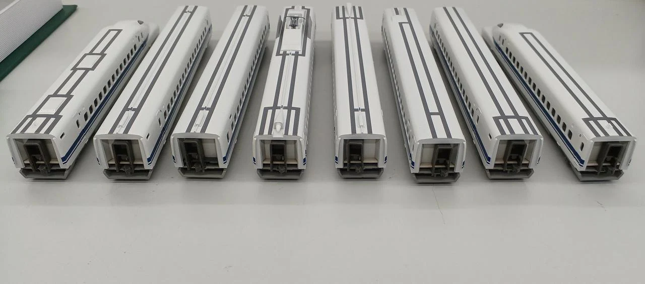KATO N Gauge 10-276/10-277 700 Series Shinkansen Nozomi - Image 4