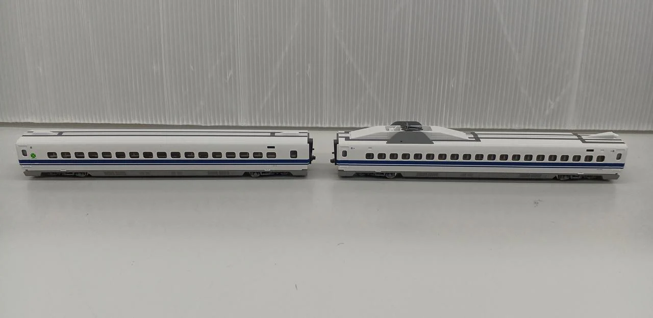 KATO N Gauge 10-276/10-277 700 Series Shinkansen Nozomi - Image 9