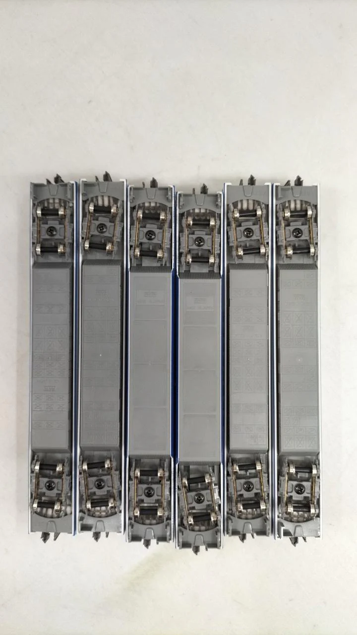 KATO N Gauge 100 Series Shinkansen Grand Hikari Add-on Set - Image 7