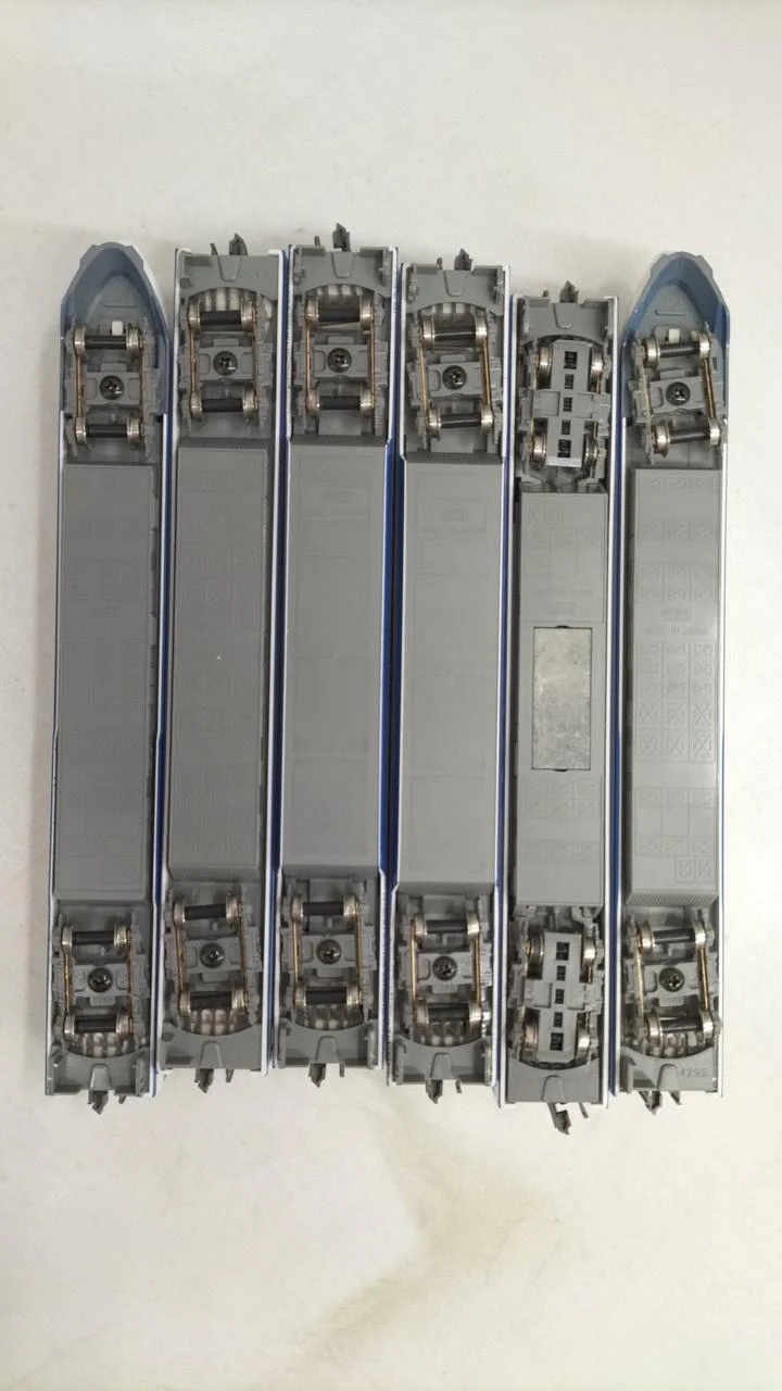 KATO N Gauge 100 Series Shinkansen Grand Hikari Basic Set - Image 5