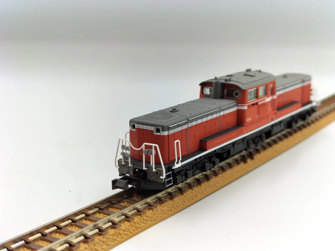 KATO N Gauge 7008-P DD51 500 Early Model Cold-Resistant Model - Image 6