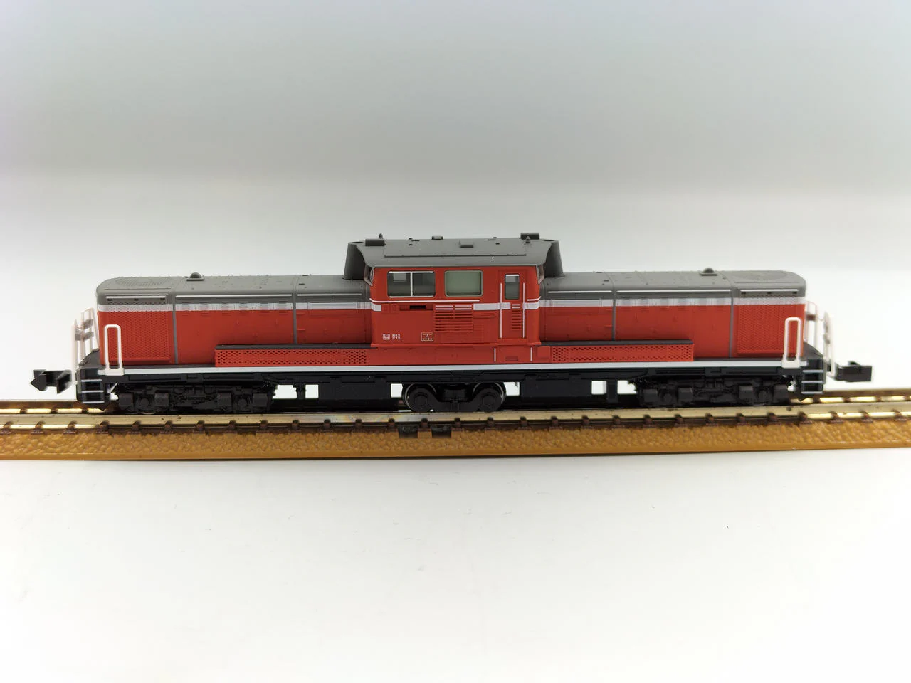 KATO N Gauge 7008-P DD51 500 Early Model Cold-Resistant Model - Image 8