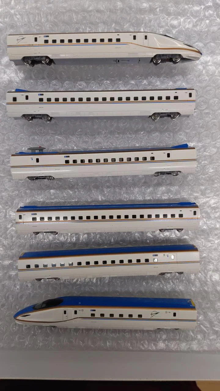 KATO' N Gauge E7 Series Hokuriku Shinkansen - Image 3