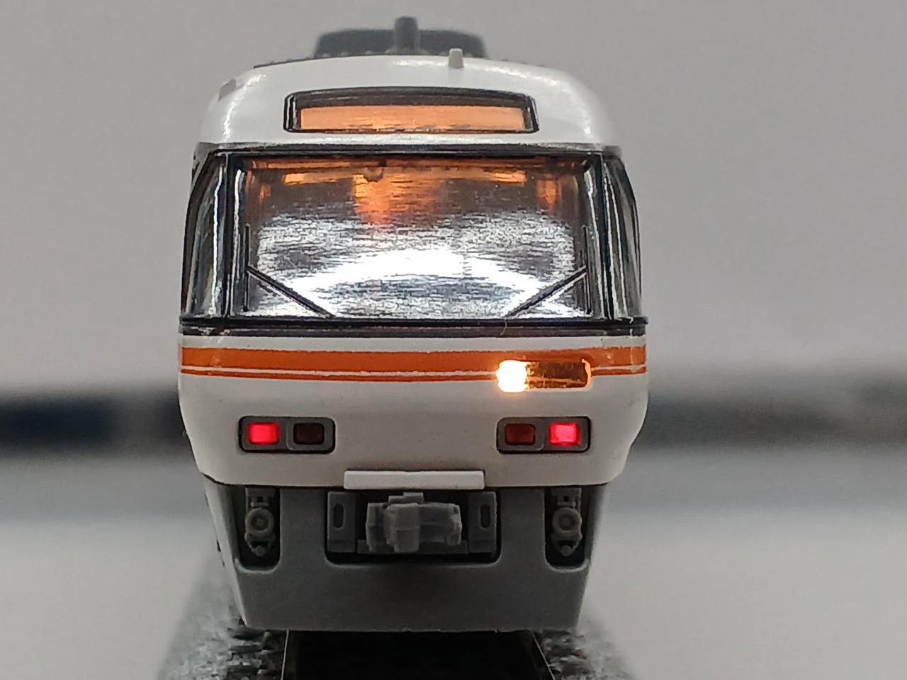 KATO N Gauge KiHa 85 10-316 KiHa 85 Series Wide View Fold - Image 10