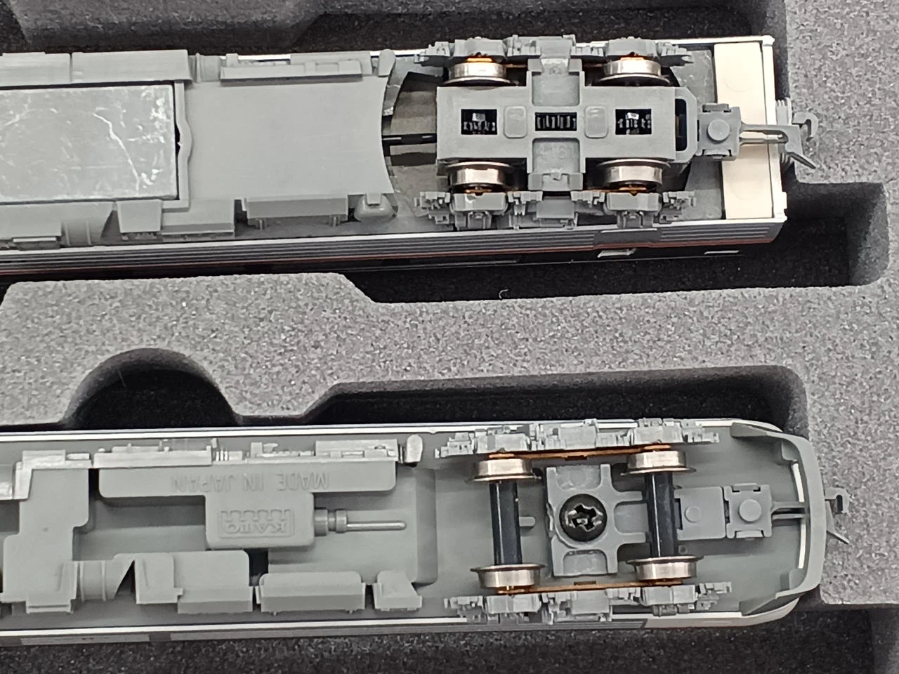 KATO N Gauge KiHa 85 10-316 KiHa 85 Series Wide View Fold - Image 16