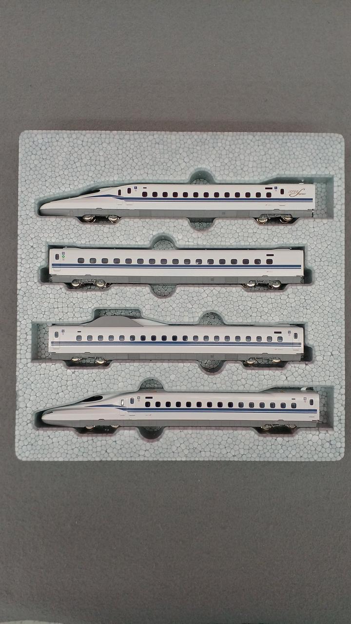 KATO N Gauge N700S Shinkansen 'Nozomi' Basic Set 4 Cars - Image 7