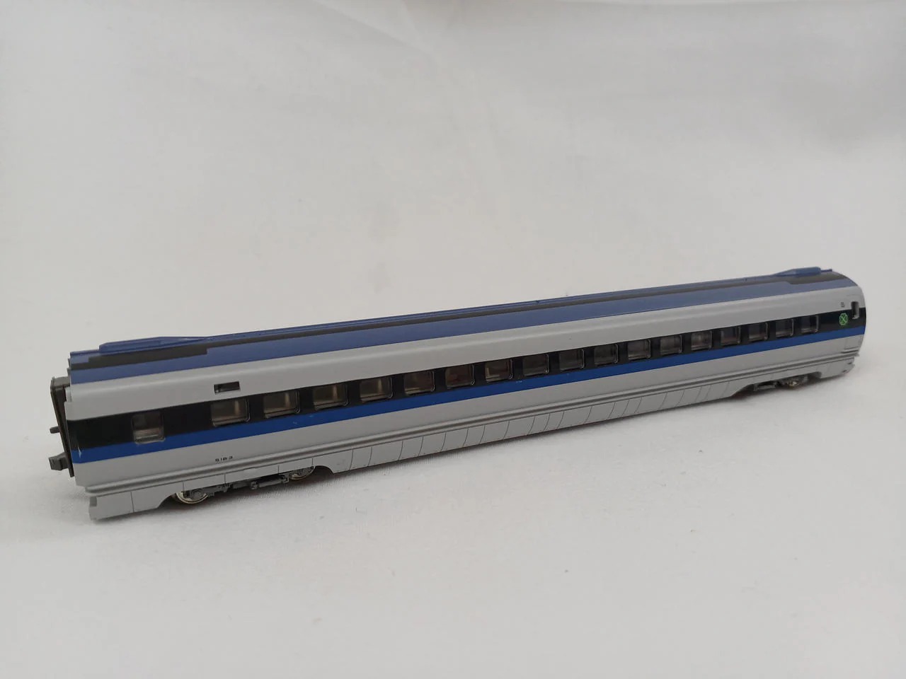 KATO N Gauge Starter Set Special 500 Series Shinkansen [Nozomi] - Image 14