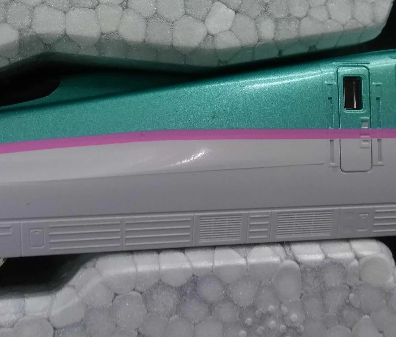 KATO N gauge train Shinkansen 10-857 E5 series Shinkansen Hayabusa - Image 6