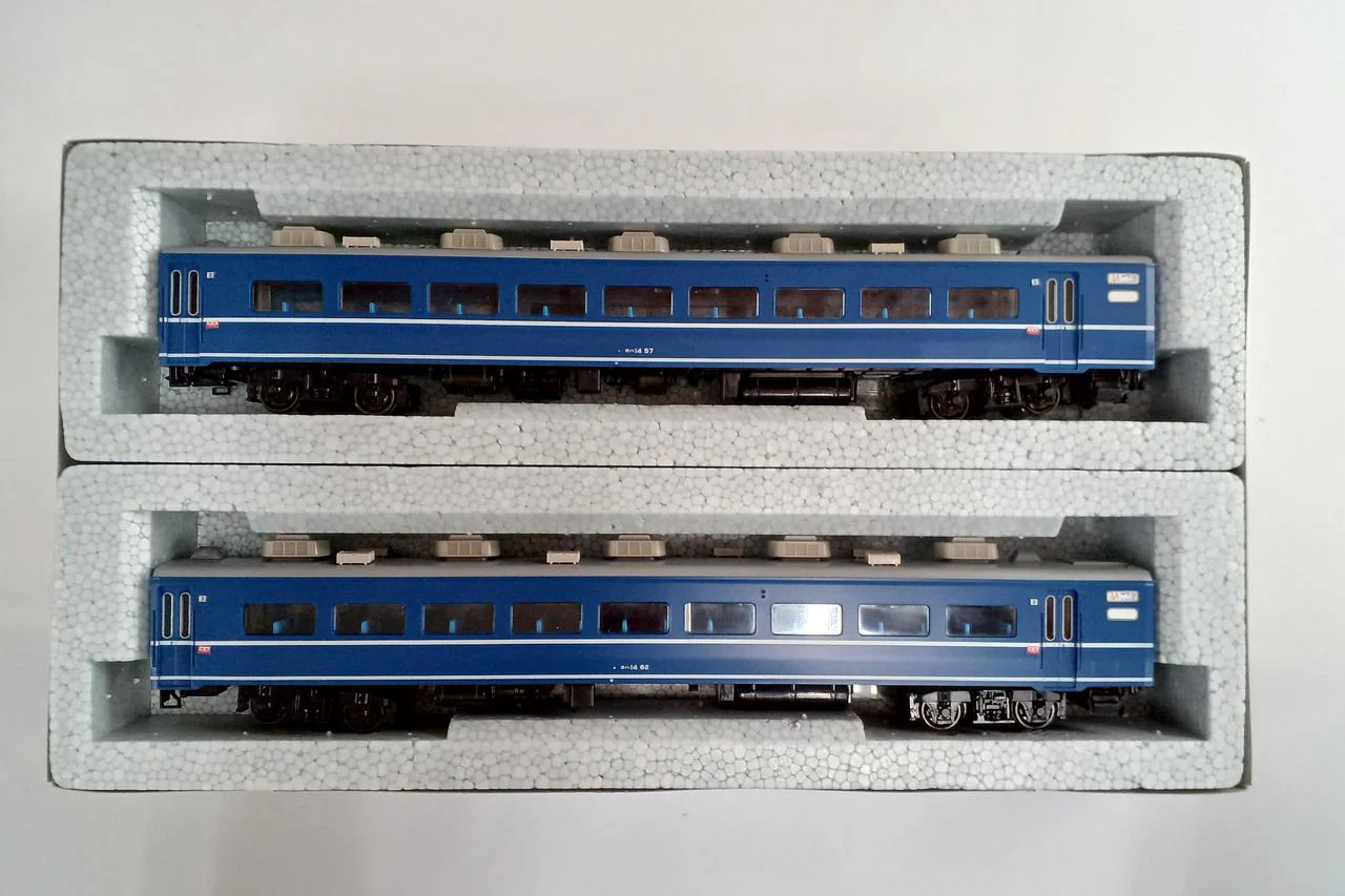 KATO Oha 14 2-Car Set HO Gauge 3-514 - Image 2
