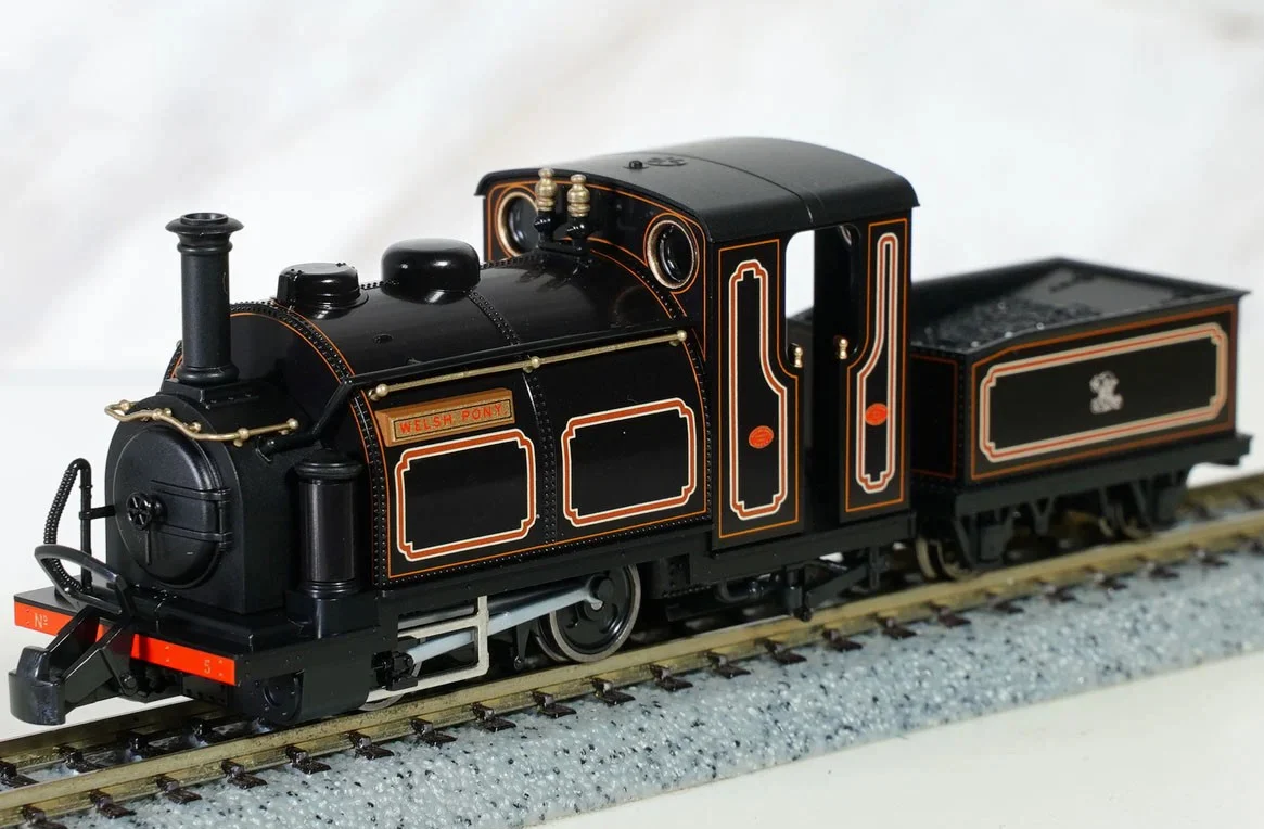 KATO/PECO 51-251D (OO-9) Large England Welsh Pony BROWN Model Railway Steam Locomotive