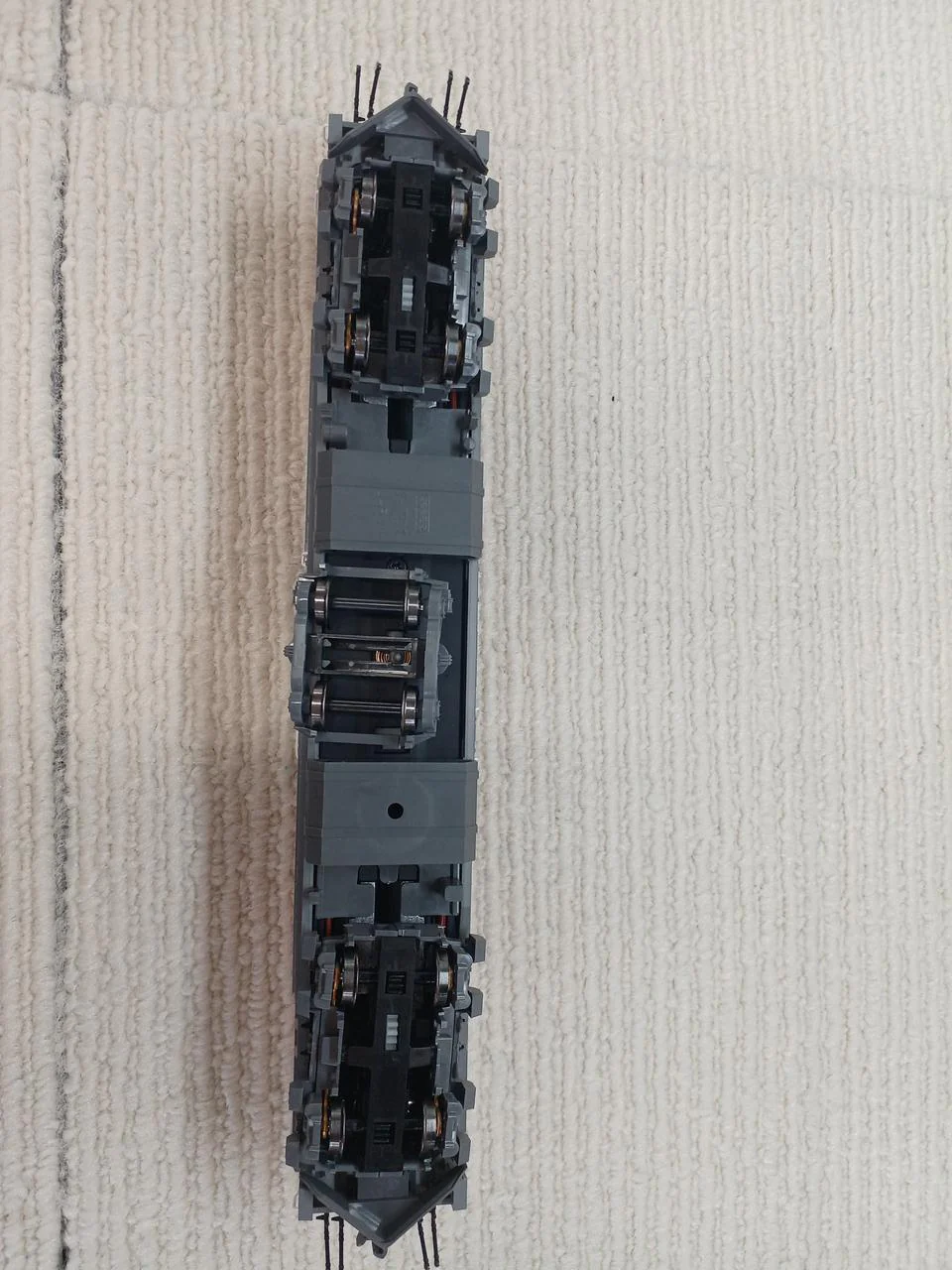KATO Powered DD51 - Image 7