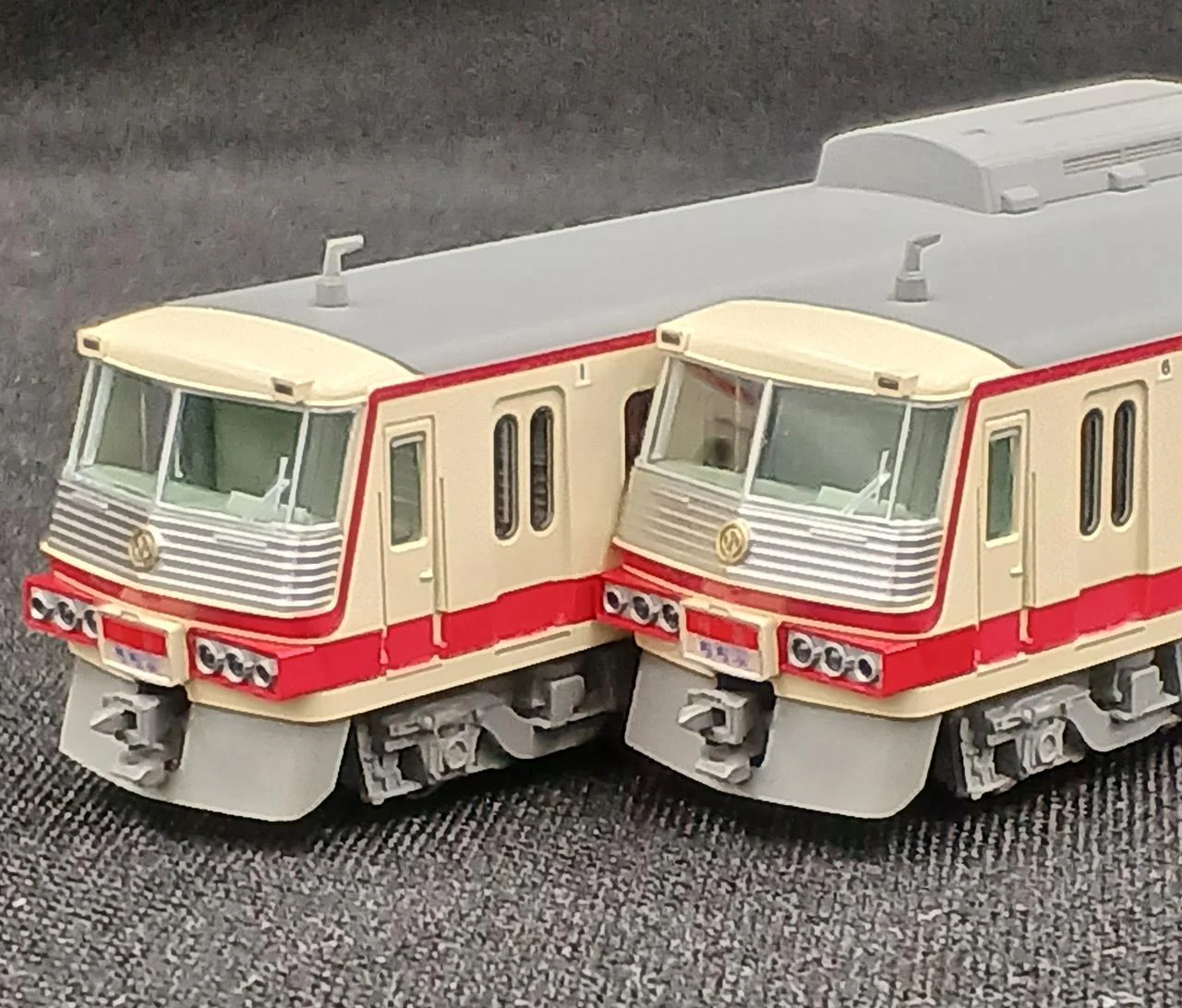 KATO Seibu Railway 5000 Series 'Red Arrow' 10-1207