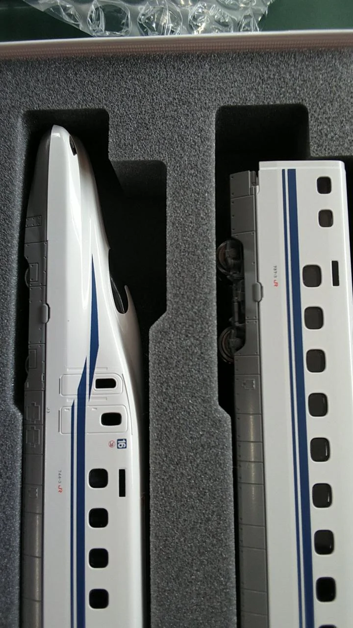 KATO Sekisui Metal N Cage N700S Shinkansen Nozomi Basic Set + Add-on A + Add-on B 10-1697/1698/1699 16-Car Full Set - Image 4