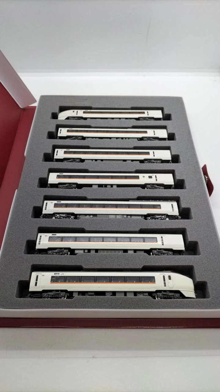 KATO Swallow Akagi 651 Series 1000 Subseries Type - Image 11