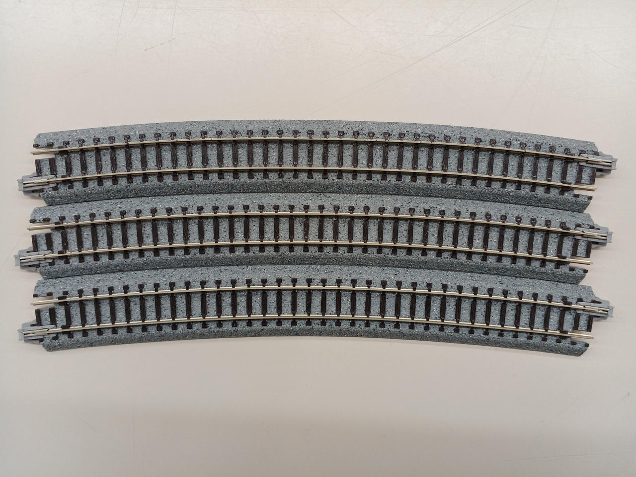 KATO UNITRACK Track Sets (3 types: V1, V2, V3) 20-860, 20-861, 20-862 - Image 16