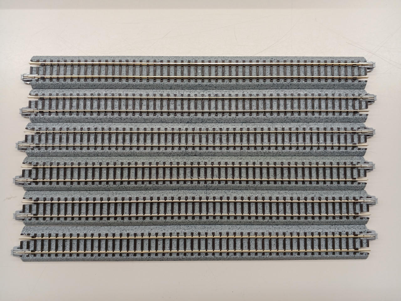 KATO UNITRACK Track Sets (3 types: V1, V2, V3) 20-860, 20-861, 20-862 - Image 17