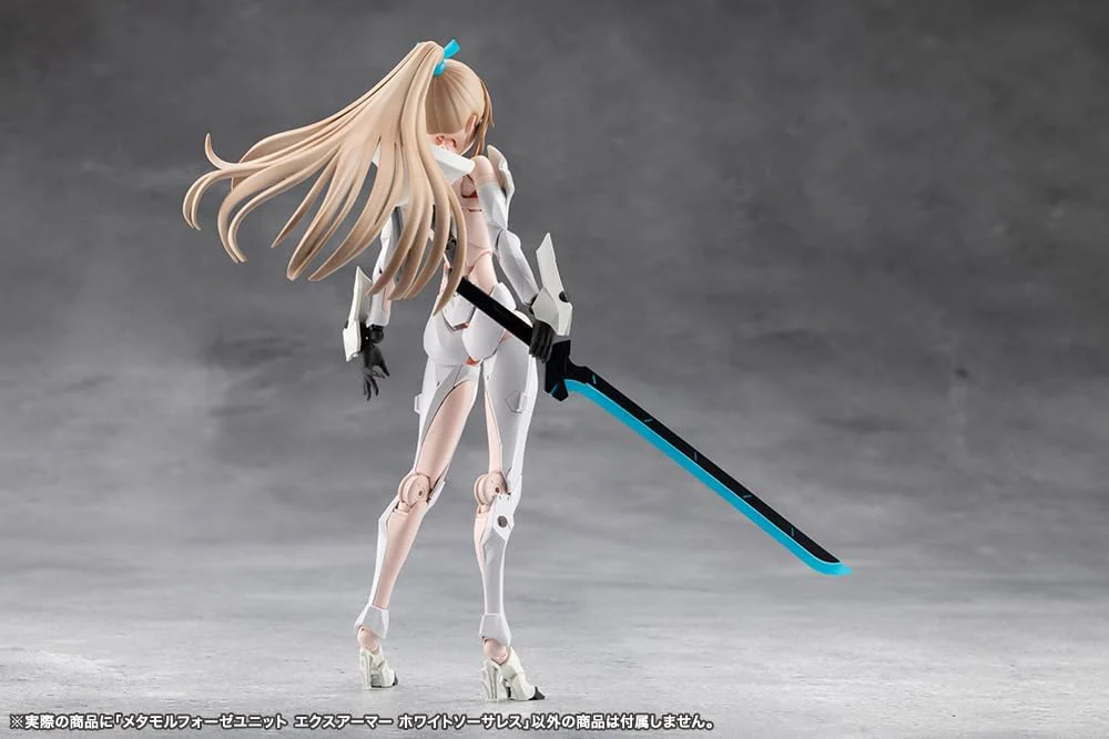 Kotobukiya CX045 Metamorphose Unit Ex-Armor White Sorceress (Megalomaria Unlimited Universe) - Image 6