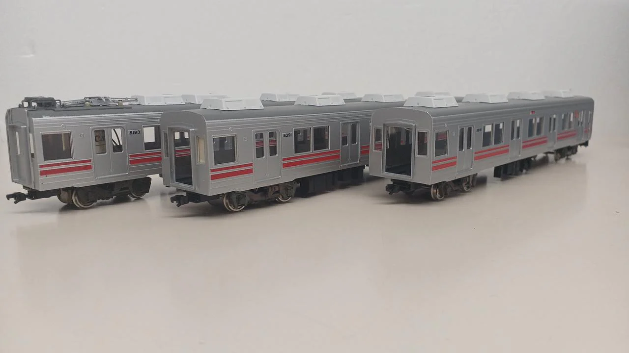 KTM Tokyu Corporation Tokyu 8590 Series 8-Car Set