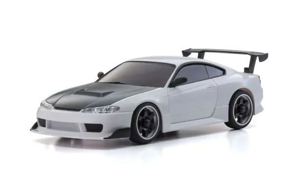 Kyosho 32647W MINI-Z AWD NISSAN SILVIA S15 equipped with GT Wing White - Image 2
