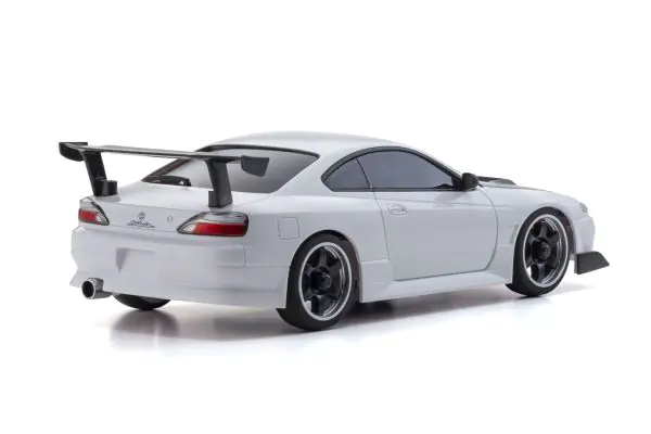 Kyosho 32647W MINI-Z AWD NISSAN SILVIA S15 equipped with GT Wing White - Image 3