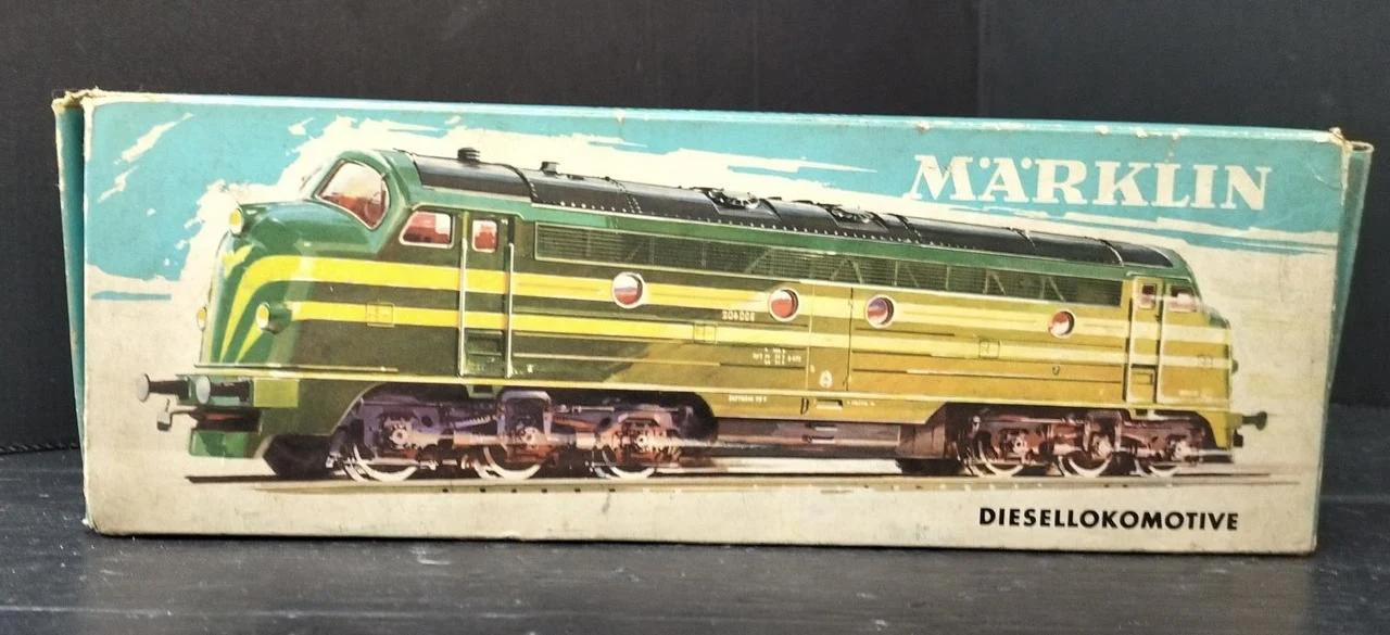 MARKLIN train 3066 DIESEL LOCOMOTIVE - Image 2