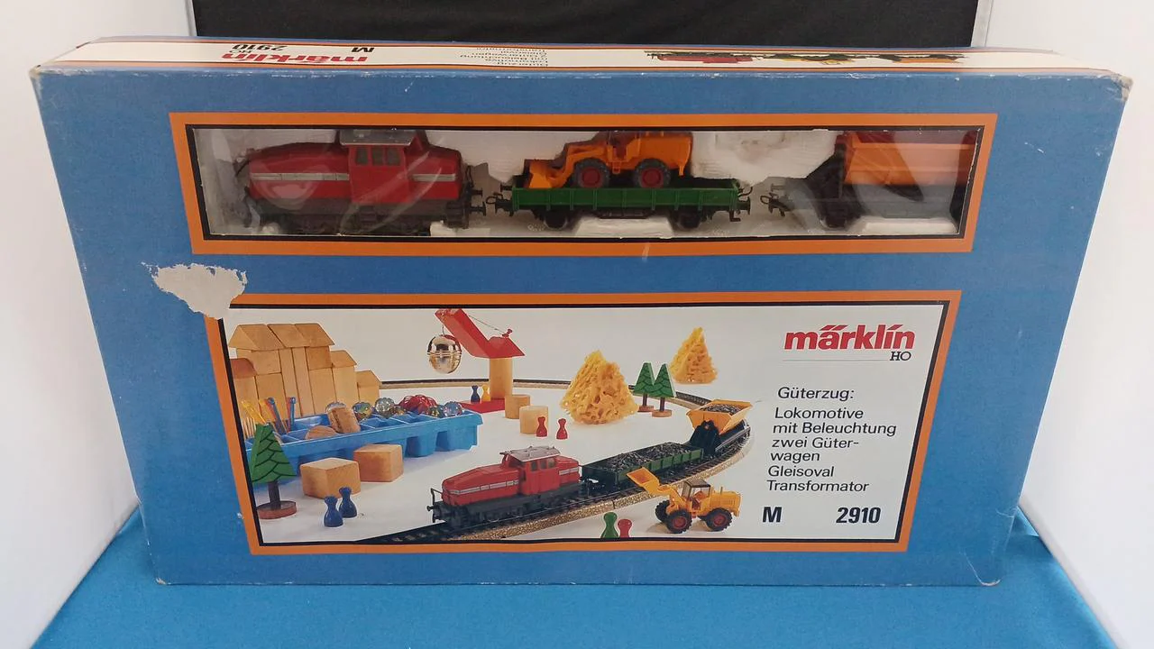 MARKLIN AC Type HO Gauge Total Set 2910