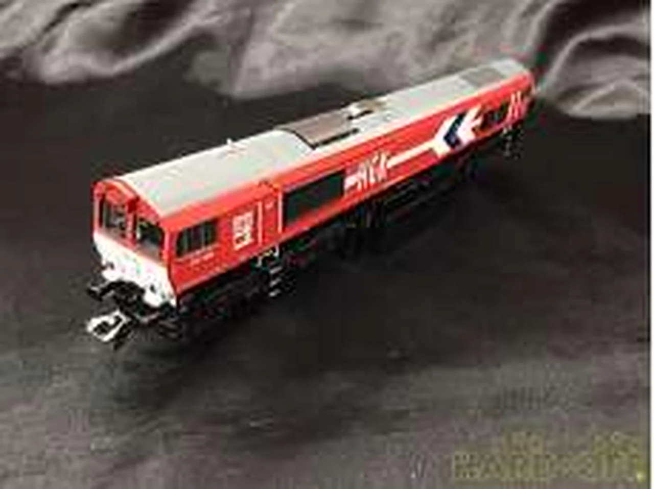 MARKLIN DIESEL LOCOMOTIVE CLASS 66 39060 - Image 14