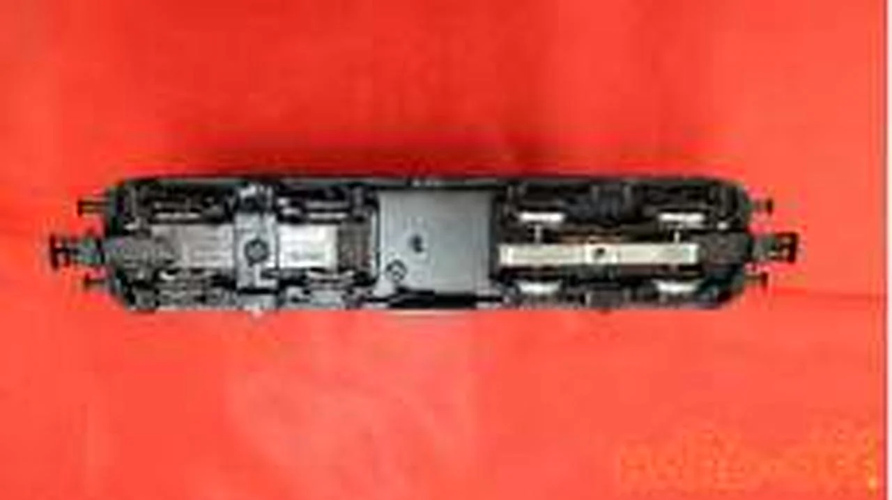 Märklin West German Federal Railways E10 Electric Locomotive #3039 - Image 2