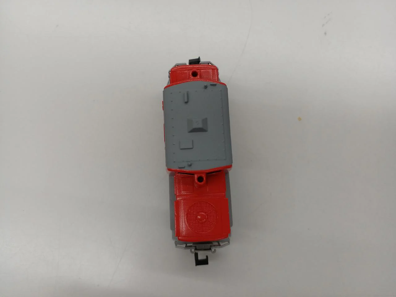 MICRO ACE N Gauge A1048 C-Type Diesel Locomotive - Image 11