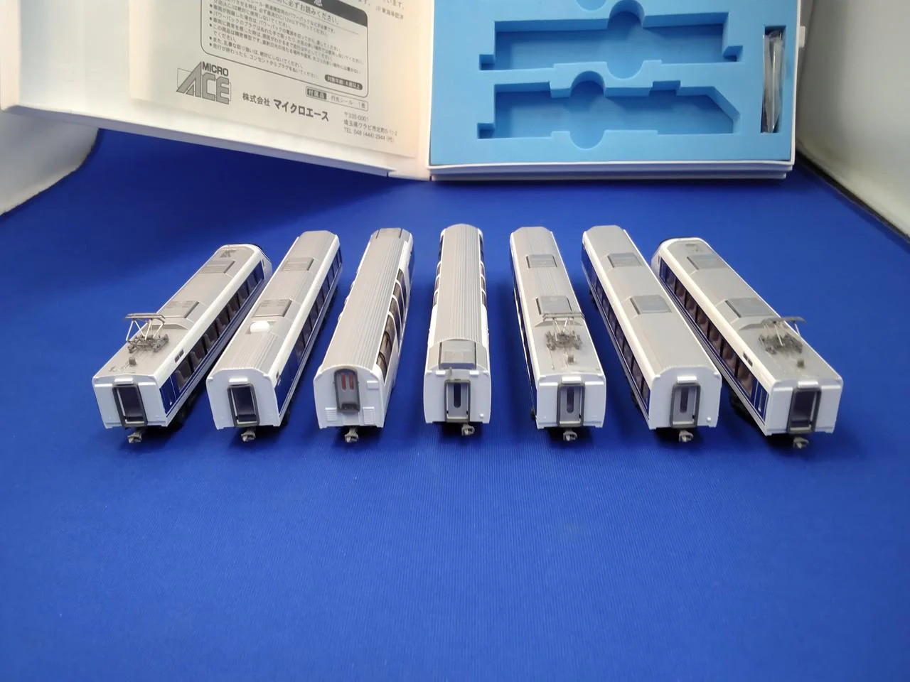 Microace 371 Series Limited Express 'Asagiri' 7-Car Set A-1070 - Image 8
