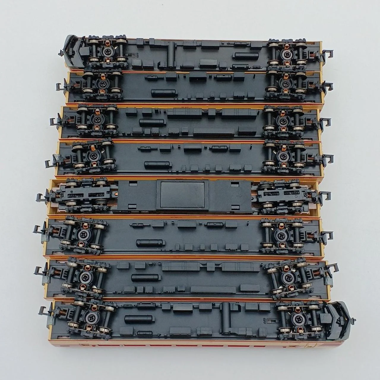 Microace N Gauge Limited Express Color Limited Express Shiosai 8-Car Set - Image 12