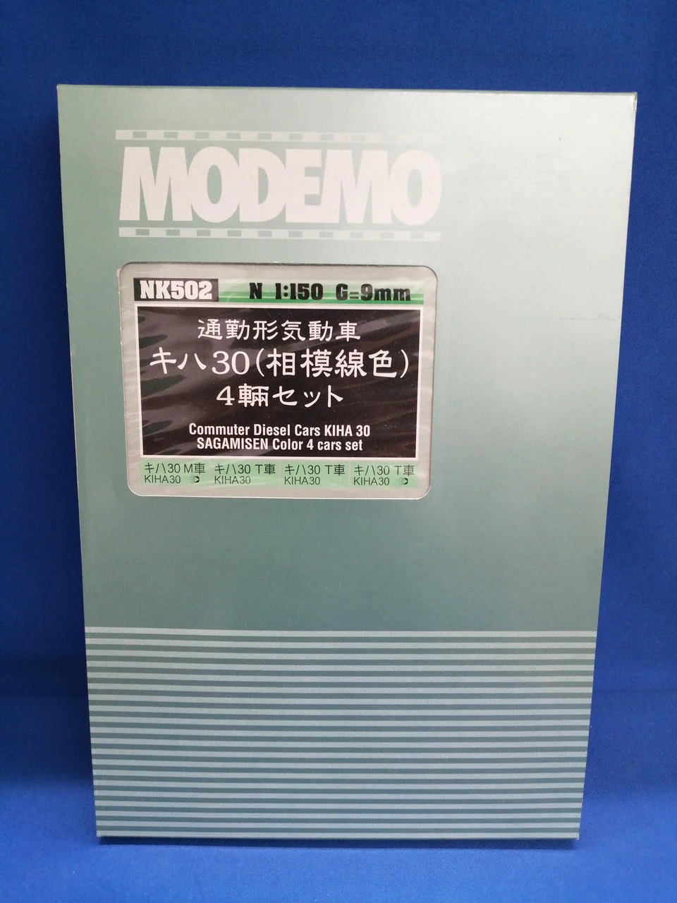 MODEMO Commuter Diesel Railcar KiHa 30 (Sagami Line Color) 1/150